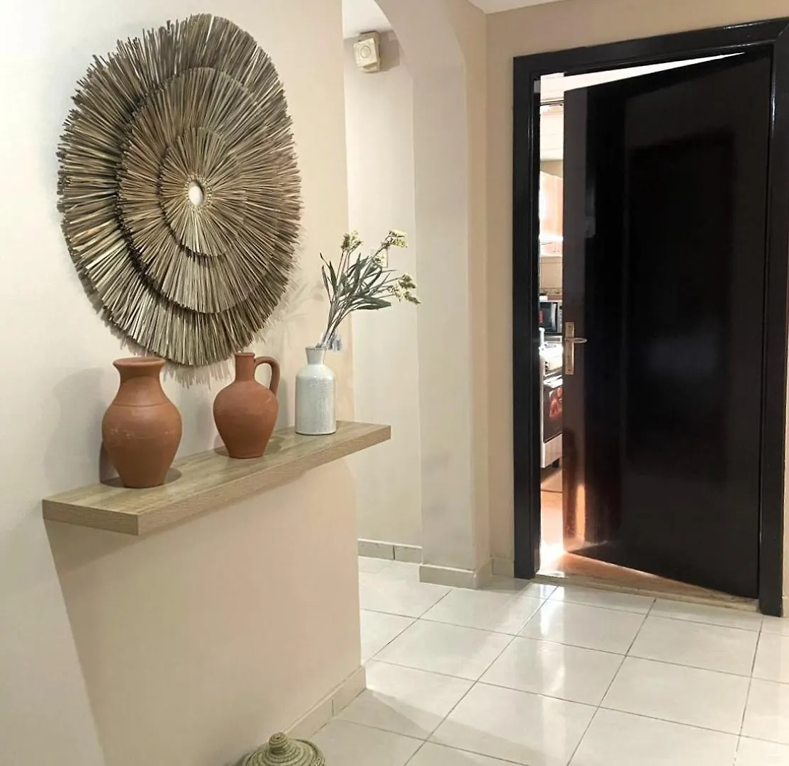 Lägenhet Marbella Holiday Homes - Al Nahda 2Bhk Dubai Förenade Arabemiraten